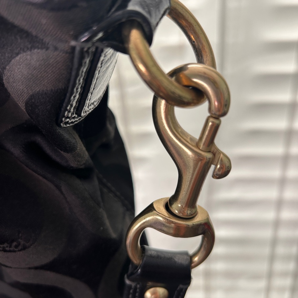Coach Black Julianne Madison Op Art Satchel - EUC - Picture 9 of 14